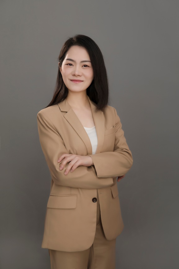 说明: C:\Users\LENOVO\Desktop\教师照片汇总\照片汇总\23 万瑶.jpg